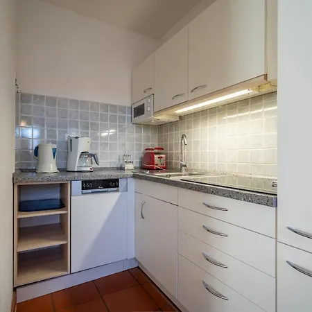 Rugana - Komfort Mit 1 Schlafzimmer B17 Apartamento